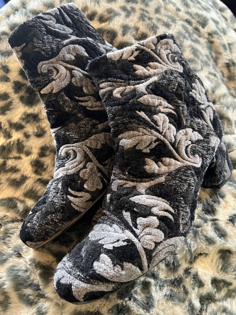 Free People Black and Gray Velvet Floral Ankle Boots Womens size 40